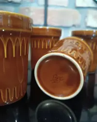Pruszków kubek porcelit z okresu PRL Nowy — ujęcie 5