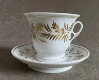 Przedwojenna, bardzo duża, porcelanowa filizanka — ujęcie 2