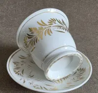 Przedwojenna, bardzo duża, porcelanowa filizanka — ujęcie 4