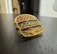 Przypinka Pin Big Mac McDonalds — ujęcie 4