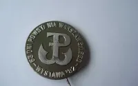 Przypinki plastikowe z okresu PRL - 4 szt. (różne) — ujęcie 5