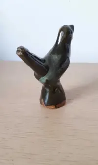 ptaszek gwizdek ceramika Iłża vintage figurka — ujęcie 5