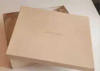 Pudełko Jimmy Choo 40x32x11,5 cm — ujęcie 2