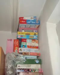 PUZZLE domowa wyprzedaż kolorowe wzory, duża ilość — ujęcie 5