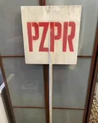 Pzpr szyld znak transparent PRL komuna vintage drewniany oryginalny — ujęcie 2