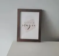 Ramka na zdjęcia 13x18 cm kolor złoty satynowy rama prezent NOWA — ujęcie 3
