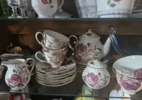 Różności porcelana — ujęcie 3