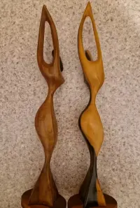 Rezerwacja do 27.07 Rzeźba abstrakcyjna drewniana36.5 cm — ujęcie 2