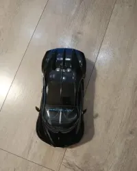 Samochodzik Bugatti Chiron 42 Sec Version 1:18 BBURAGO — ujęcie 3