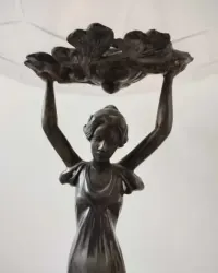 Secesyjna patera z jagodami, 1900 rok, Plewkiewicz, plater, kryształ — ujęcie 2