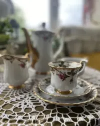 Serwis porcelanowy Iwona na 12 osob — ujęcie 5