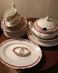 Serwis porcelanowy obiadowy Ćmielów PRL — ujęcie 3