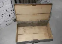 Skrzynia walizka vintage — ujęcie 3