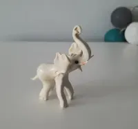 Słoń * na szczęście * słonik figurka szklana hand made szkło  NOWA — ujęcie 4