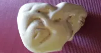 Sprzedam ceramiczną małą  czaszkę — ujęcie 4
