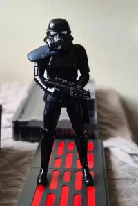 Star Wars Shadowtrooper & Gwiazda śmierci Hot Toys Mms737 1/6 — ujęcie 3