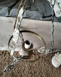 Stara lampa mosiężna — ujęcie 3