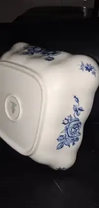 Stara Misa w niebieskie róże  z porcelany Bavaria — ujęcie 5