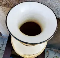 Stara porcelana wazon — ujęcie 2