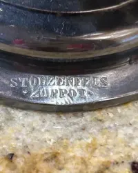 Stara posrebrzana urna — ujęcie 5