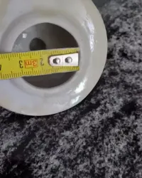Stara przykrywka porcelanowa — ujęcie 2