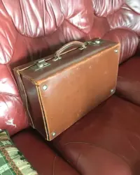 Stara walizka prl vintage antyk, — ujęcie 3