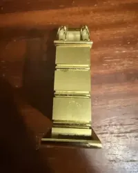 Stary budzik swiza olimpijski analog — ujęcie 4