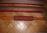 Stary niemiecki wałek do masażu, masażer (doppel punkt-roller) — ujęcie 2