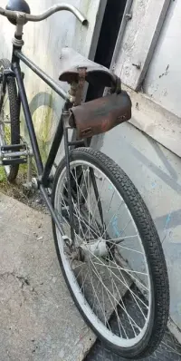 Stary rower Bałtyk R16 unikat retro klasyk kolekcja garażowa — ujęcie 5