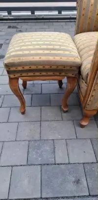 Stylowy fotel Lirka + podnóżek . 2 sztuki — ujęcie 2