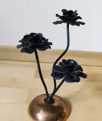 Świecznik róże, wysokość 24 cm — ujęcie 2