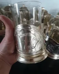 Szklanka koszyczek Prl z żubrem złota koszyk metalowy koszyczki do szklanek — ujęcie 2