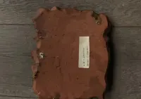 Tabliczka z herbem rycerskim — ujęcie 2