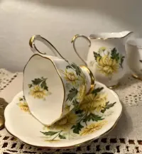 **Tete-A-Tete Mocca  Stara Piękna Angielska Porcelana Kwiaty Złoto Filiżanka — ujęcie 3