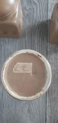 Trzy ceramiczne pojemniki - Bolesławiec — ujęcie 4