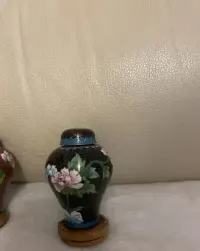 Vintage amfora miniatura  antyk zdobiona techniką cloisonne — ujęcie 2