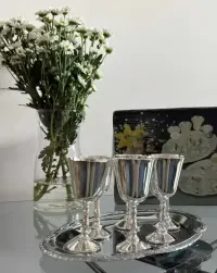 Vintage zestaw kieliszków do sznapsa / aperitifu w oryginalnym pudełku — ujęcie 2