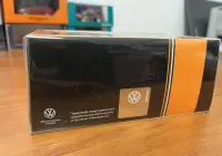 Volkswagen Passat B2 1985 iXO models 1:43 — ujęcie 2