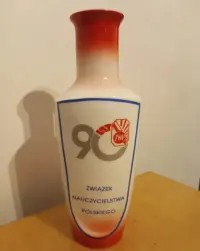 Wazon 90 lat ZNP Lubiana — ujęcie 4
