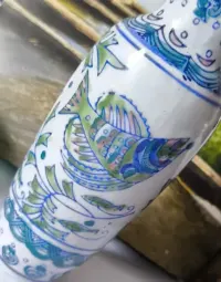 Wazon ręcznie malowany piękna stara porcelana — ujęcie 3