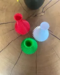 Wazony wykonane z 3D — ujęcie 2