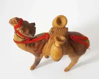 Zabytkowa rzeźba wykonana w drewnie - Bliski Wschód — ujęcie 4