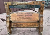 Zabytkowa wyżymaczka Madame Marie retro vintage — ujęcie 2