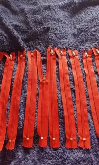 zamek błyskawiczny nierozdzielny 30/35 cm — ujęcie 3