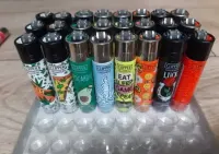 Zapalniczki Clipper na podstawce — ujęcie 4