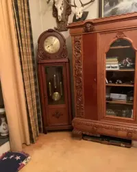 Zegar stojący z mechanizmem wagowym — ujęcie 5