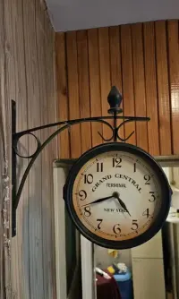 Zegar wiszący Grand Central retro sprawny — ujęcie 2