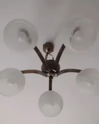 Żyrandol mosiądz antyczny +Lampka nocna. — ujęcie 5