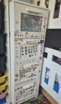 Ikea komoda Brimnes  z szufladami — ujęcie 2