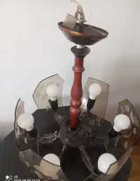 Lampa sufitowa sześcioramienna — ujęcie 3